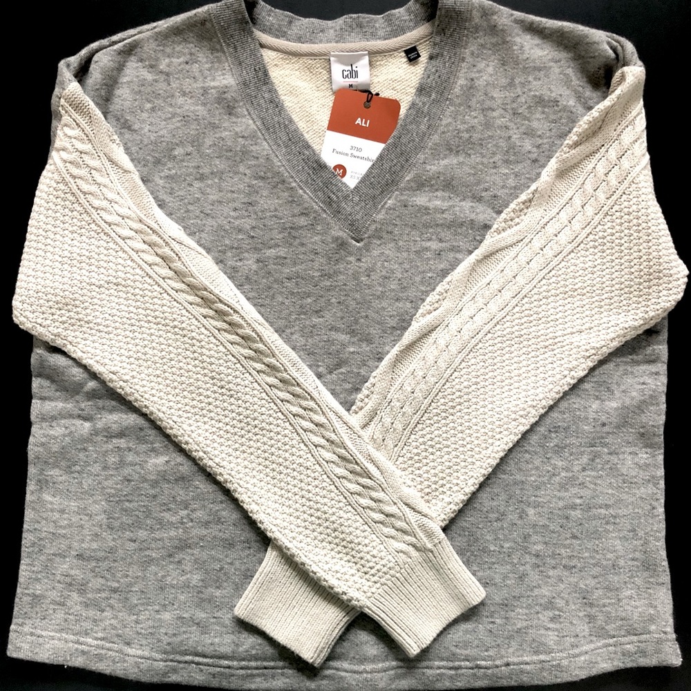 Cabi Fusion Sweatshirt NWT Size M